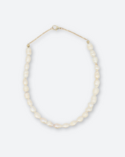 Load image into Gallery viewer, Angelina Freshwater Pearls Necklace - Salty Threads