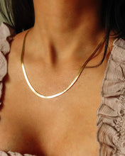 Load image into Gallery viewer, Janice Gold Herringbone Necklace 2.0