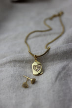 Load image into Gallery viewer, Amore Necklace and Studs Heart Set