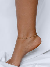 Load image into Gallery viewer, 18k gold plated stainless steel military chain anklet salty threads